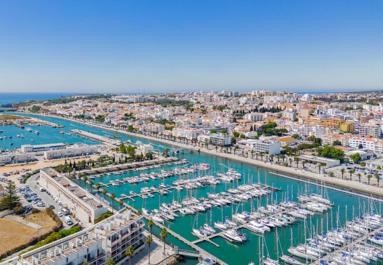 Apartment Marina View 12 With Pool By Homing