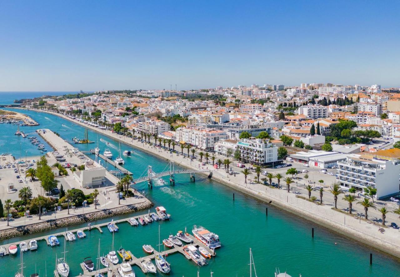 Apartment Marina View 12 With Pool By Homing *